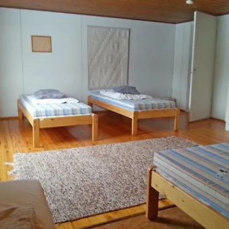 Holiday Lomakoti Kuusela 度假居 *